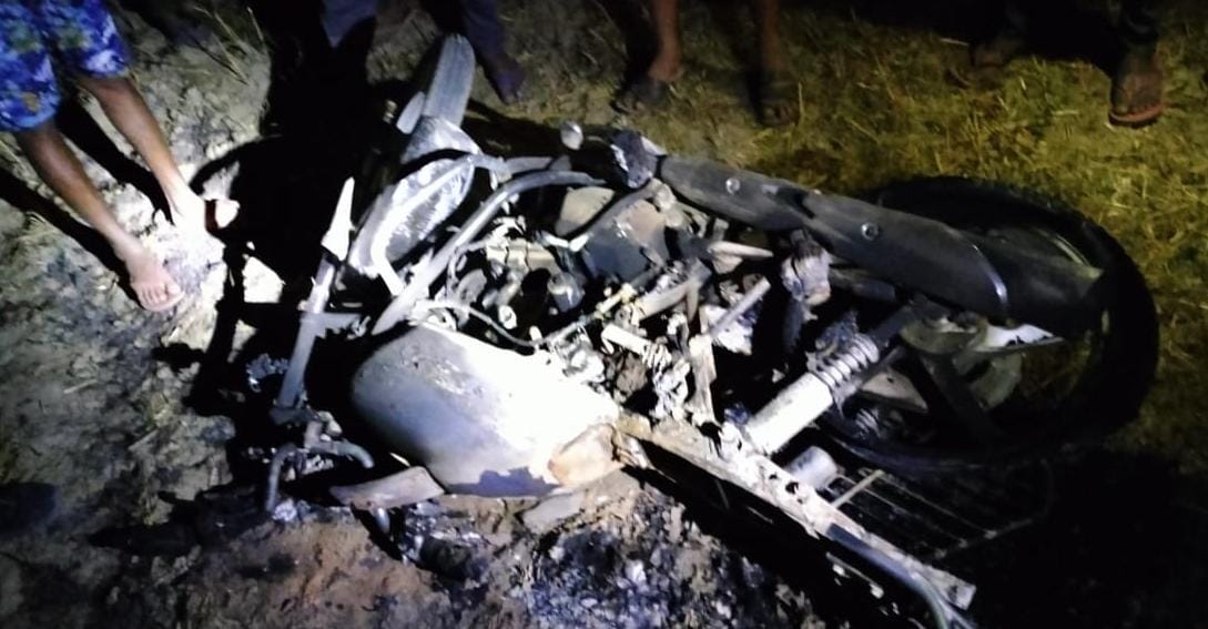 रास्ता रोक डेंटल क्लीनिक संचालक की मारपीट कर जलाई बाइक,पुलिस कर रही जांच