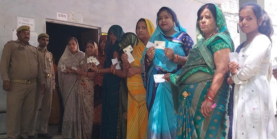 5851मतदाताओं ने अछल्दा में डाले वोट 71.91% प्रतिशत: भाजपा और सपा कार्यकर्ता कर रहे जीत का दावा