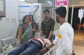 दपंती के बीच विवाद:पति ने गला रेतकर जान देने का किया प्रयास हालत नाजुक