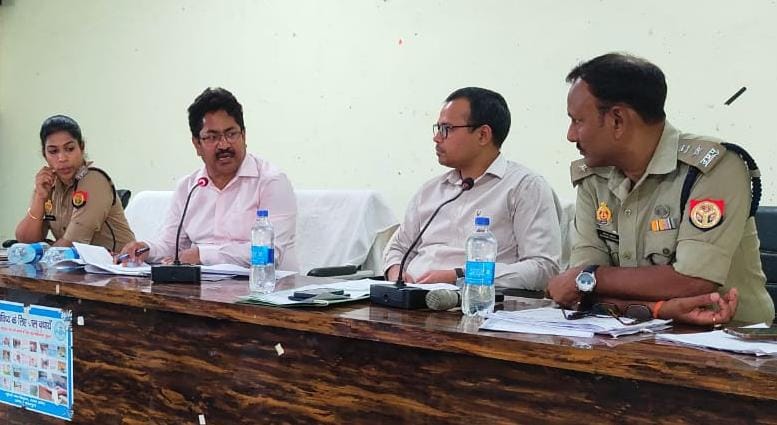 नशा मुक्त अभियान:प्रतिबंधित नशीली दवाओं की बिक्री न होने पाए,युवा पीढ़ी नशे की लत में न पड़े:डीएम