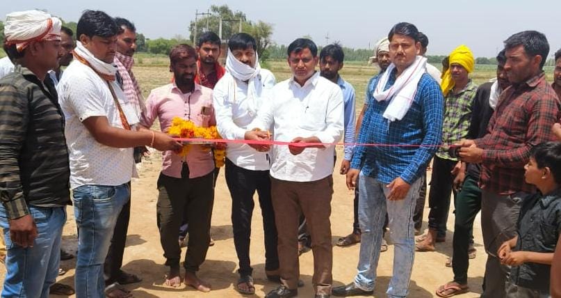 क्रिकेट टूर्नामेंट का उद्घघाटन:ग्रामीण प्रतिभाओं को आगे आना चाहिए:रिंटू दुबे