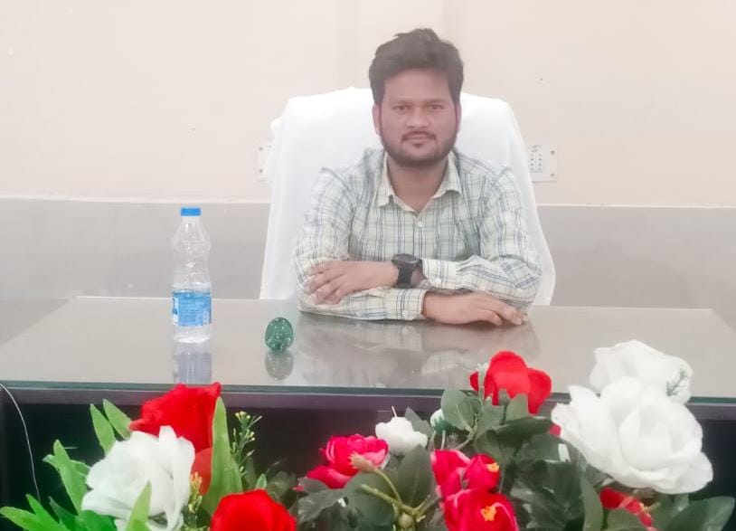 कस्बा की समस्याओं का हल कराना पहली प्राथमिकता:ईओ विकास कुमार
