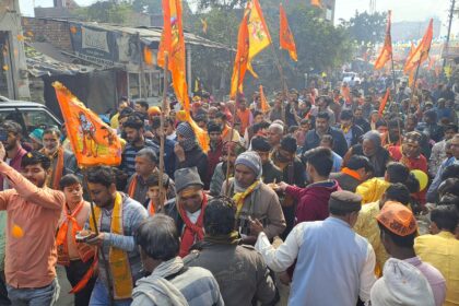 अयोध्या में राम लला बालक राम विराजे:जनपद राम मय,अछल्दा में दो किमी लंबी शोभा यात्रा,लहराती रही धर्म ध्वजाएं