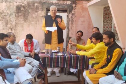 हर मंडल पर कमल का फूल:मंडल अध्यक्षों के आवास पर जाकर दिए लोस चुनाव जीतने के गुरू मंत्र