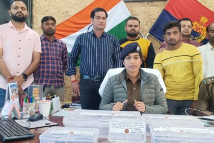 पुलिस मुठभेड़ में हिस्ट्रीशीटर के पैर में लगी गोली:हिस्ट्रीशीटर समेत चार गिरफ्तार तमंचा,मोबाइल,बाइक बरामद