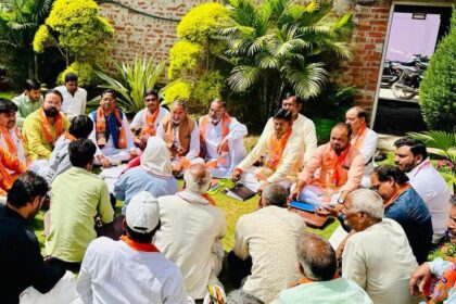 सक्रिय पदाधिकारी को बूथ की जिम्मेदारी सौपी जाए:महेंद्र मिश्रा
