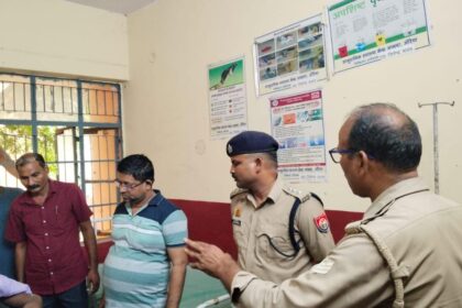 भैस की पूछ पकड़कर अमृत सरोवर में नहाने उतरे कंपाईन चालक की डूबने से मौत