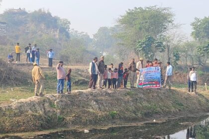 Auraiya News: धूम-धाम से बच्चों के साथ वन विभाग ने मनाया बर्ड फेस्टिवल