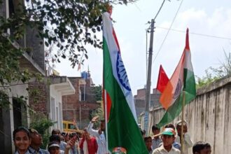 अछल्दा में निकली प्रभात फेरी:कालेजों में सांस्कृतिक कार्यक्रमों की रही धूम मना जश्न