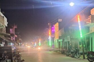 नगरवासी स्वच्छता बनाए रखे: रोशनी से कस्बा अछल्दा जगमगाया,शीघ्र मिलेंगी बड़ी सौगात